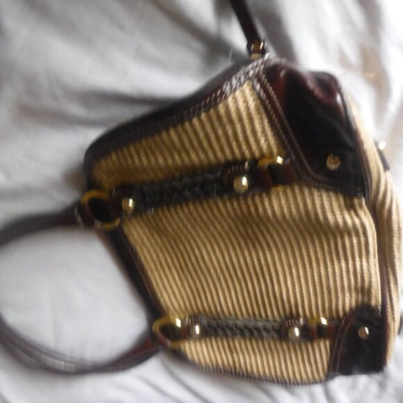 Womens Giani Bernini Purse Pre Owned Very Good Shape - Picture 14 of 14